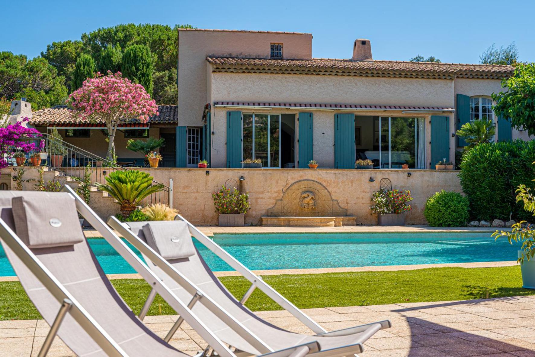 La Villa Romeo, Piscine Et Spa Сент-Максим Экстерьер фото